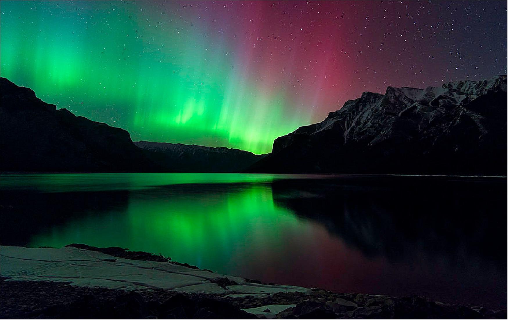 Figure 90: The aurora borealis is a visible display of electrically charged atomic particles from the Sun interacting with Earth’s magnetic field (image credit: Sherwin Calaluan)